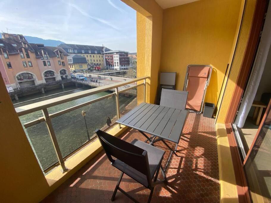Quai Des Cordeliers, Balcon Et Vieille Ville 안시 외부 사진