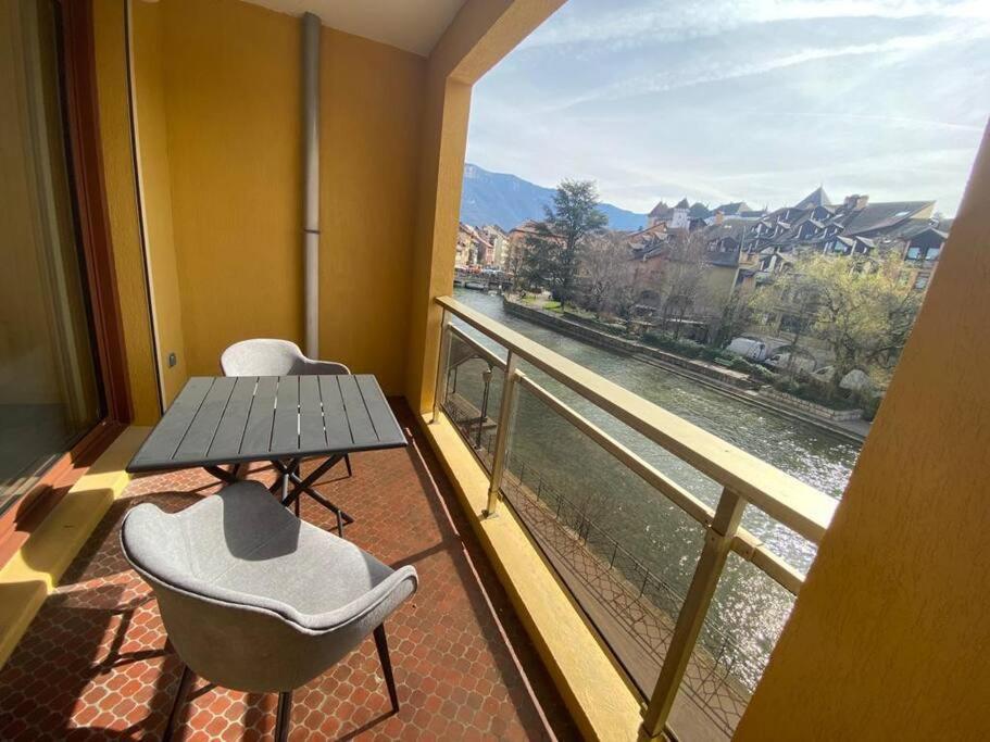 Quai Des Cordeliers, Balcon Et Vieille Ville 안시 외부 사진